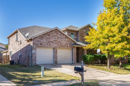 12632 Summerwood Dr, Burleson, TX, 76028-7078 | Card Image