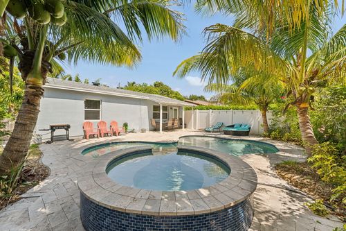 1631 N Andrews Sq, Wilton Manors, FL, 33311-4887 | Card Image