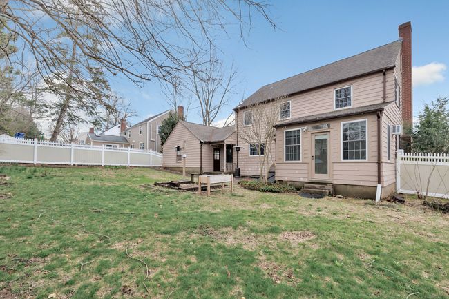 135 Carmalt Rd, House other with 3 bedrooms, 2 bathrooms and 6 parking in Hamden CT | Image 5