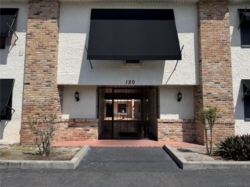 211-120 S Church Ave, TAMPA, FL, 33609-2744 | Card Image