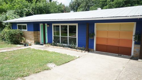 1808 Wildrose Dr, Austin, TX, 78721-1208 | Card Image