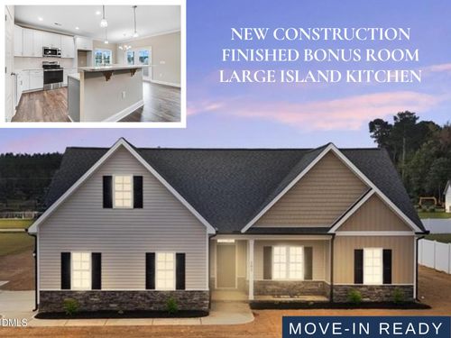 102 Chester Pl, Pikeville, NC, 27863-8143 | Card Image