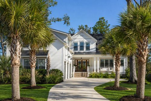 3891 Sawyers Island Dr, Mount Pleasant, SC, 29466-7595 | Card Image