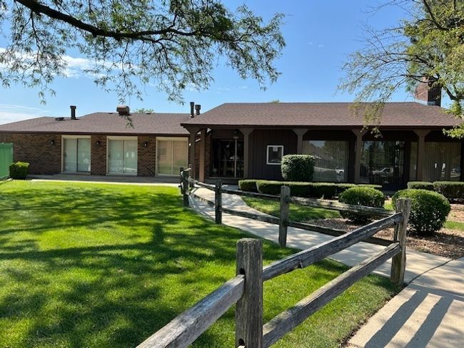 1608 - 18063 Live Oak Ct, Condo with 2 bedrooms, 2 bathrooms and 2 parking in Tinley Park IL | Image 32