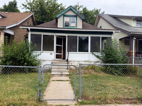 4618 Bewick St, Detroit, MI, 48214-1563 | Card Image