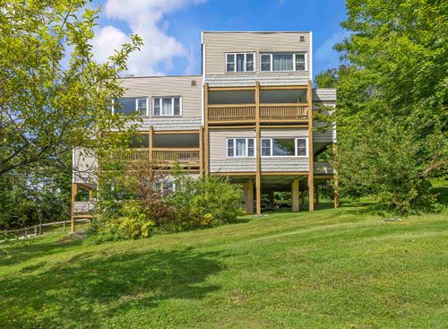 c301-260 Mountainside Dr, Stowe, VT, 05672-5649 | Card Image