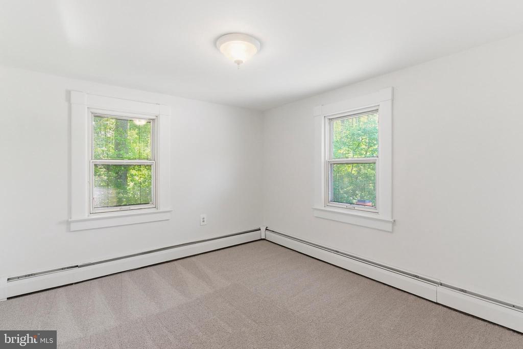 Residential in OWINGS MILLS 2