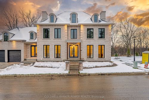 9-7100 Kilbourne Rd, London, ON, N6P1K7 | Card Image