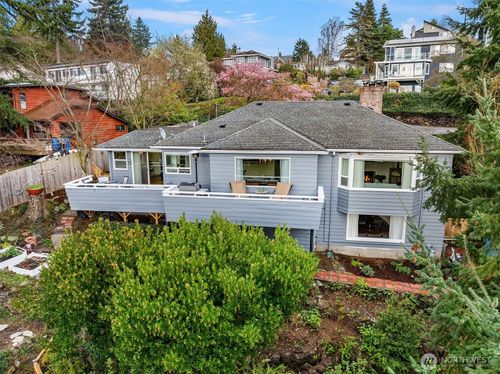 15828 25th Ave, Burien, WA, 98166-2606 | Card Image