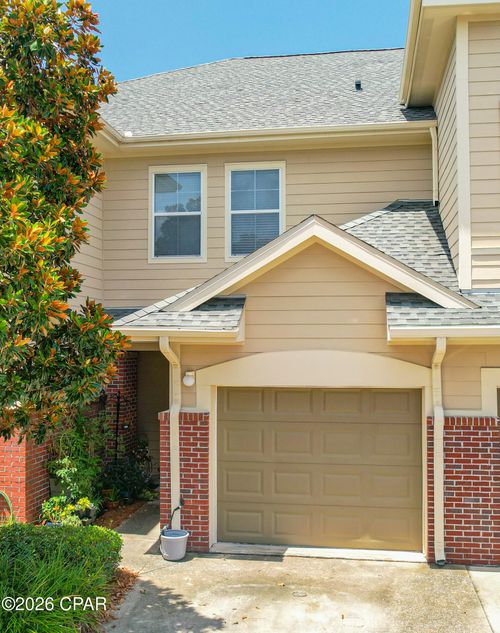 402 Baldwin Rowe Cir, Panama City, FL, 32405-5886 | Card Image