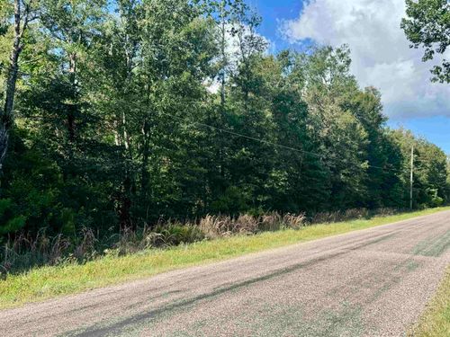 1555 Bobcat Cir, Orange, TX, 77632-1220 | Card Image