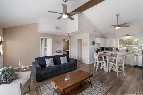577 Dusty Saddle, Canyon Lake, TX, 78133-4857 | Card Image