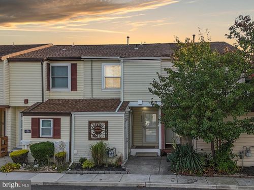 406 Berkshire Dr, Ventnor City, NJ, 08406-1003 | Card Image