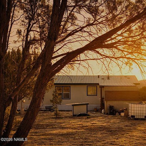 1392 E Cienega Dr, Williams, AZ, 86046-9337 | Card Image