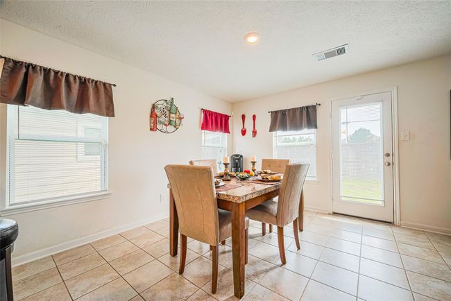 23335 Greenway Creek Ln, House other with 4 bedrooms, 3 bathrooms and 2 parking in Spring TX | Image 15