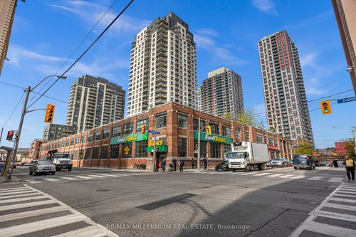 908-1410 Dupont St, Toronto, ON, M6H0B6 | Card Image