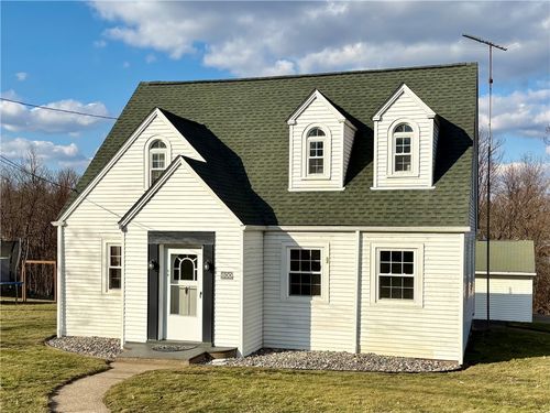 800 Tuscarawas Rd, Brighton Twp, PA, 15009-1222 | Card Image