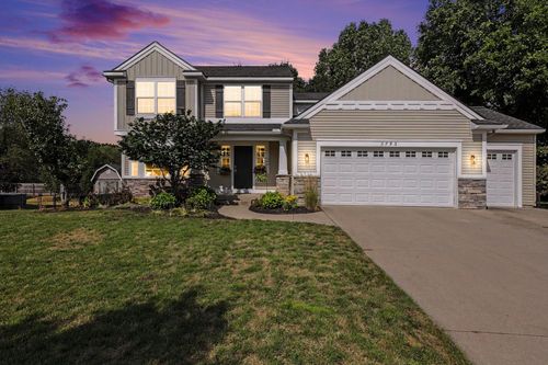5793 Jamail Dr, Belmont, MI, 49306-8867 | Card Image