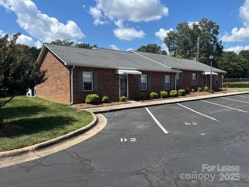 apt-d2-319 7th Street Pl Sw, Conover, NC, 28613-2764 | Card Image