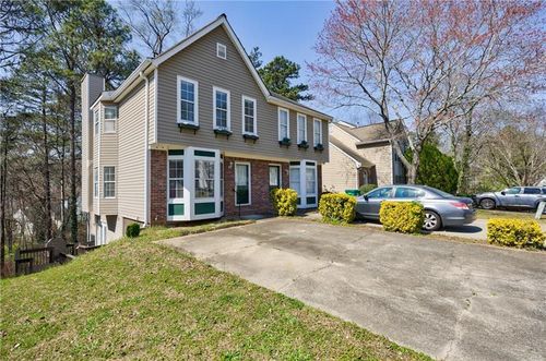 5182 Laurel Bridge Ct Se, Smyrna, GA, 30082-4827 | Card Image