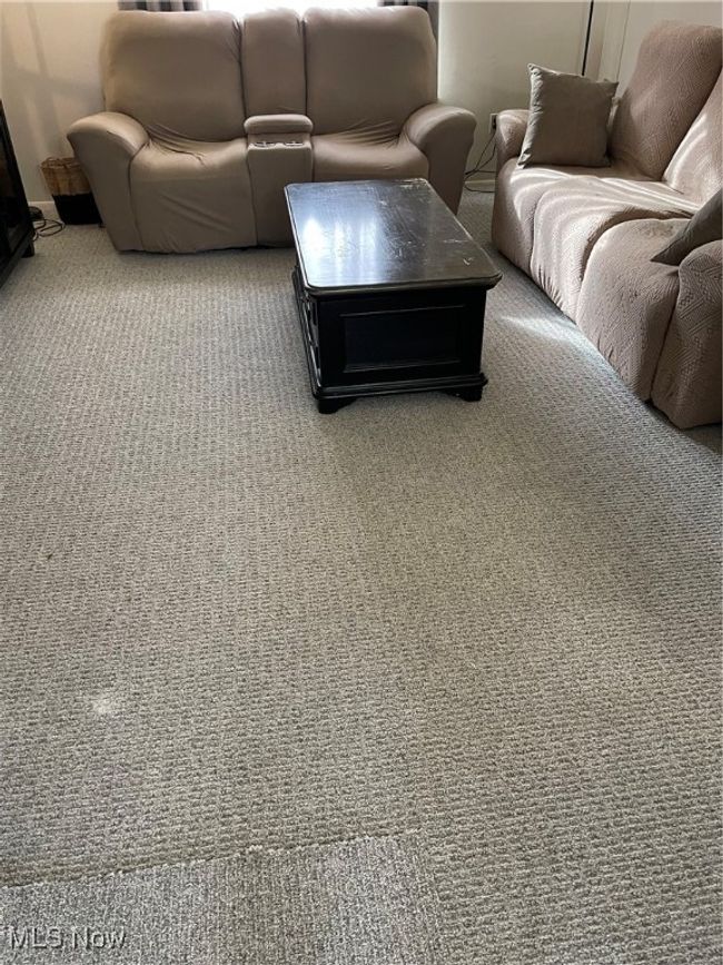 1239 Woodledge Dr, House other with 3 bedrooms, 2 bathrooms and null parking in Mineral Ridge OH | Image 24