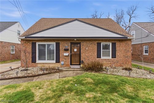 4496 W 158th St, Cleveland, OH, 44135-2602 | Card Image