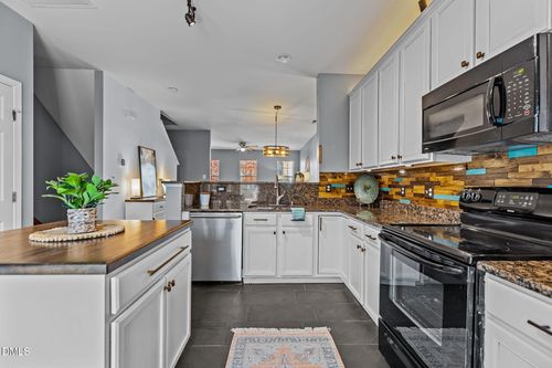 130 Dove Cottage Ln, Cary, NC, 27519-1873 | Card Image