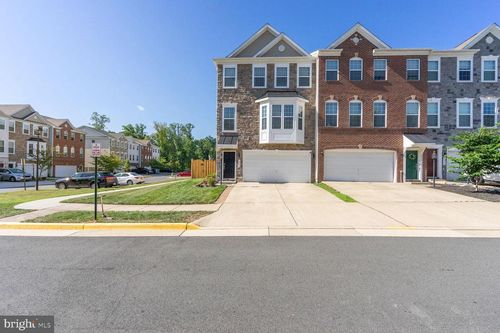 6806 Bryson Cir, HAYMARKET, VA, 20169-4983 | Card Image