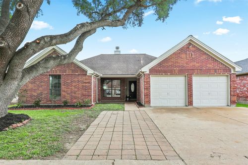 811 Deepwater Ave, Pasadena, TX, 77503-2009 | Card Image