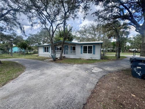 2293 Cantor Ct, LAKE WALES, FL, 33898-9635 | Card Image