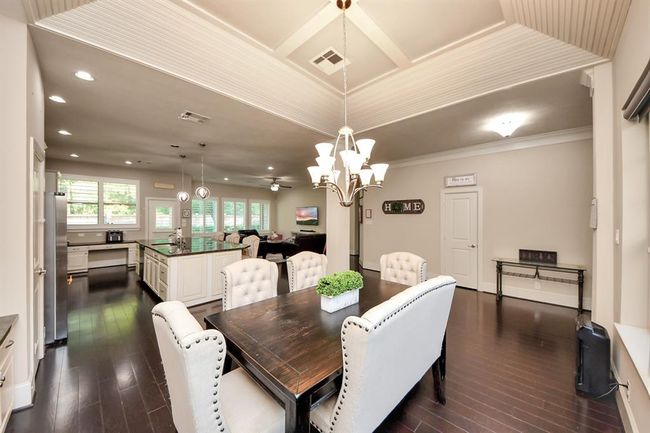 DINING AREA | Image 11