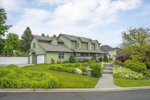 17201 E Galaxy Ln, Greenacres, WA, 99016-7724 | Card Image