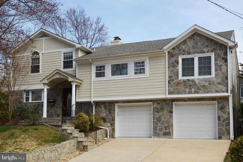 5205 Brookeway Dr, BETHESDA, MD, 20816-1903 | Card Image