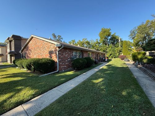 230 Troy Ln, Lombard, IL, 60148-1536 | Card Image