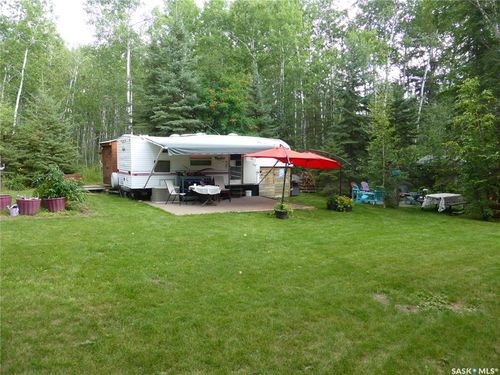 217 &amp; 221 Birch Dr, Livelong, SK, S0M1J0 | Card Image
