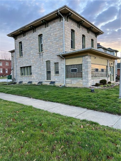 366 W Prairie Ave, Decatur, IL, 62522-3100 | Card Image