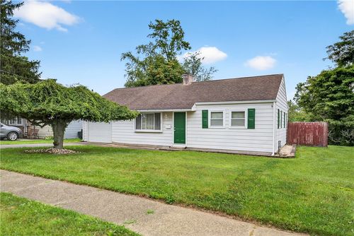 68 Walnut St, Brighton Twp, PA, 15009-1058 | Card Image