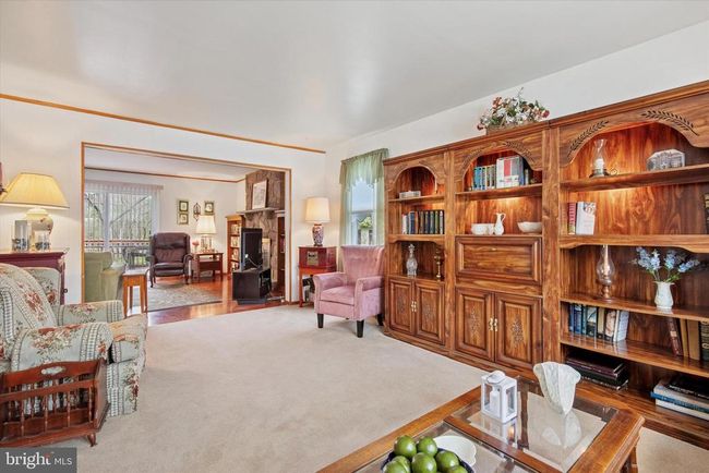 720 Vance Dr, House other with 4 bedrooms, 3 bathrooms and null parking in GLENSIDE PA | Image 8