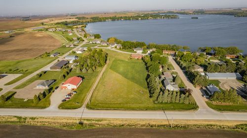 00 Lakeside Ave, Lake Park, IA, 51347 | Card Image