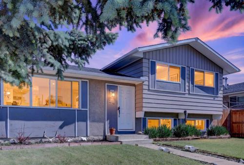 24 Penworth Cres Se, Calgary, AB, T2A4C7 | Card Image