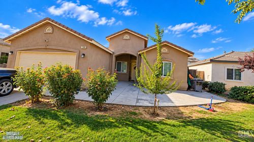 2001 Bloomfield Ave, Wasco, CA, 93280-2694 | Card Image