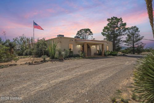 469 De Lara Estates Rd, Chaparral, NM, 88081-7408 | Card Image