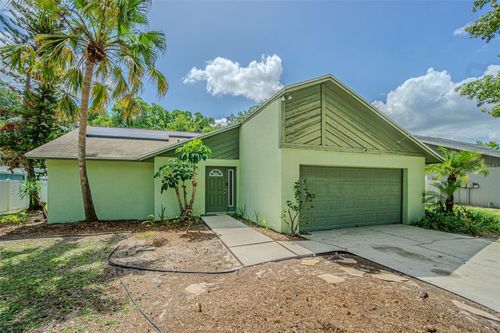 18425 Swan Lake Dr, Lutz, FL, 33549-5872 | Card Image