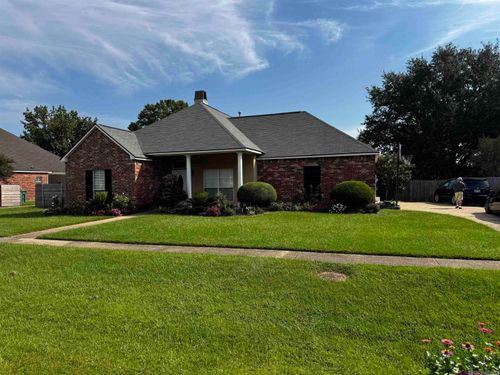 1525 Raven Way Dr, Zachary, LA, 70791-7321 | Card Image