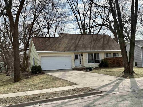 4713 Kennedy Road, Madison, WI, 53704 | Card Image