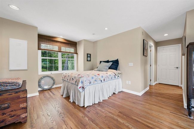 2037 Middle Bridge Rd, House other with 4 bedrooms, 5 bathrooms and null parking in Bowling Green KY | Image 47