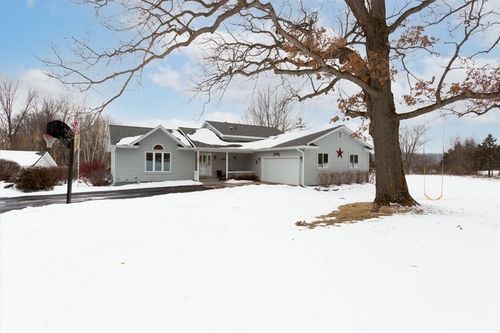 N4309 County Road Y, Menomonie, WI, 54751-5424 | Card Image