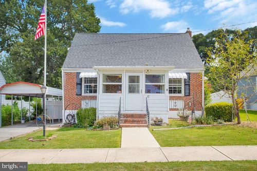 17 Mansion Rd, LINTHICUM HEIGHTS, MD, 21090-1605 | Card Image