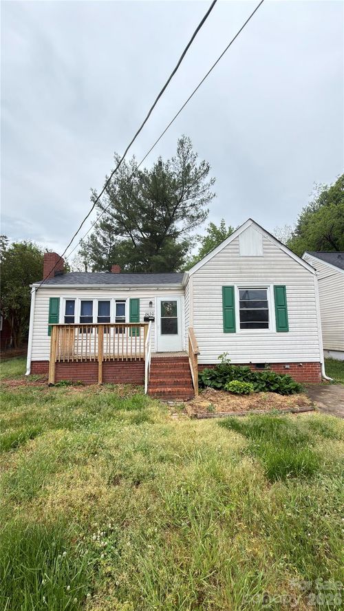 1823 2nd St, Salisbury, NC, 28144-6614 | Card Image