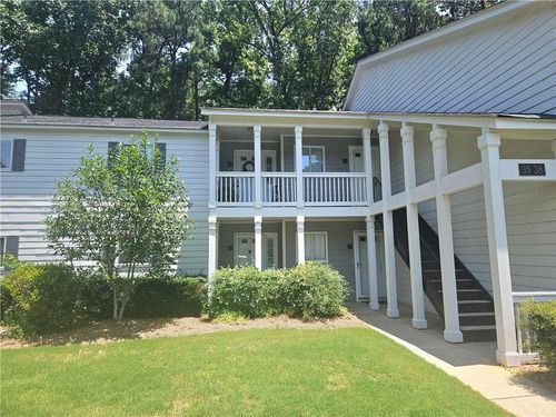35 Rumson Ct Se, Smyrna, GA, 30080-8004 | Card Image
